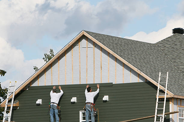 Professional Siding Repair technician working in West Manchester, OH